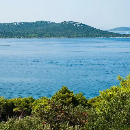 Holiday Panorama-1 * Drage